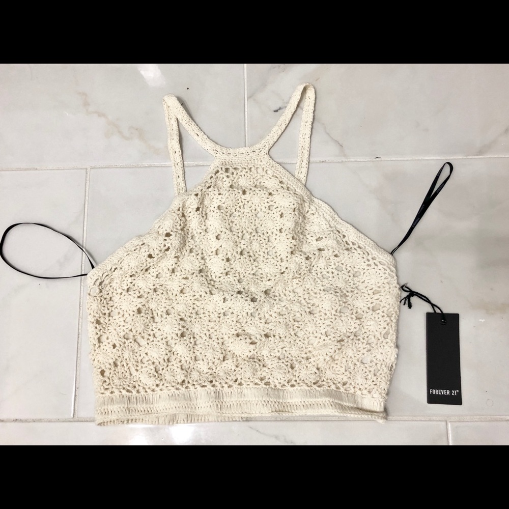 FOREVER 21 LACE CROP TOP